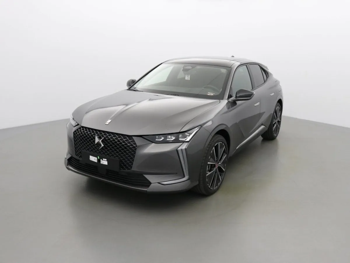 Ds DS4 E-TENSE 225 PERFORMANCE LINE+ Image 1